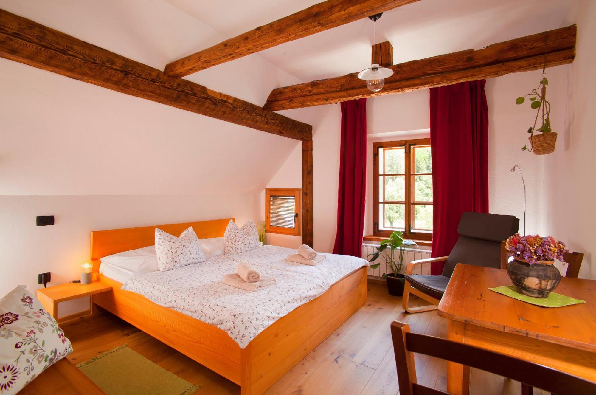 Juvanova Hous - Rooms Luče Dış mekan fotoğraf